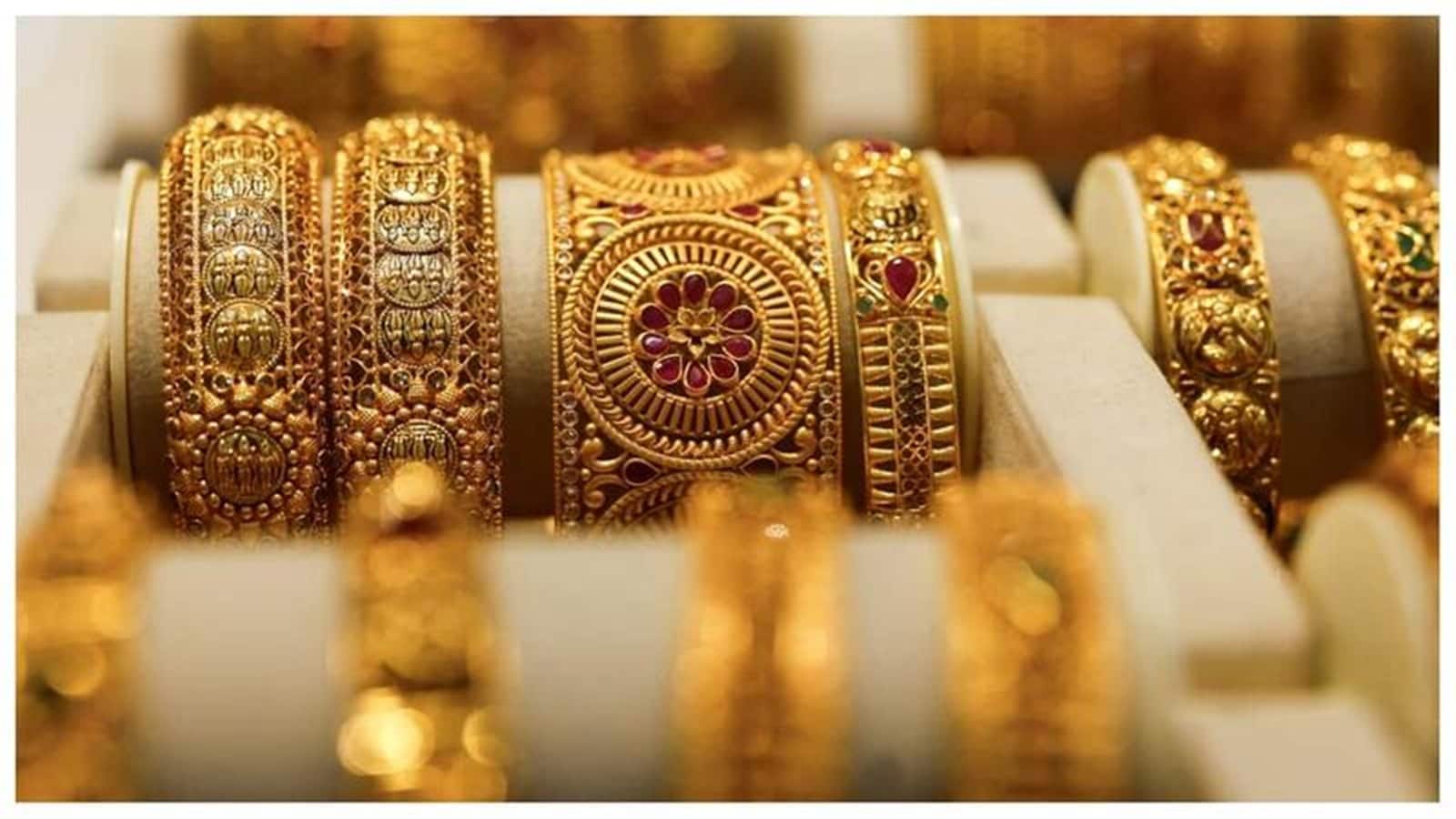 Gold Price Today: सोने की कीमतों में तेजी बरकरार! चांदी ने लगाई 21,000 रुपये की छलांग, जानें आपके शहर का ताजा भाव